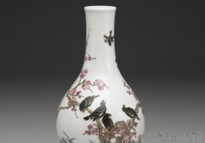 图片[2]-Gall-bladder-shaped vase with plum-blossom and myna bird in falangcai painted enamels, Qianlong reign (1736-1795), Qing dynasty-China Archive